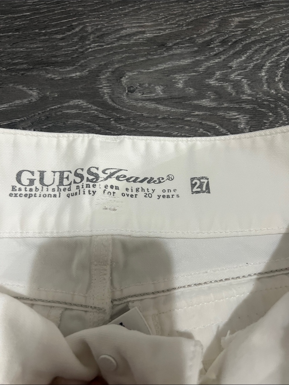 Guess White Low-Rise Denim Short Shorts - Picture 2 of 7